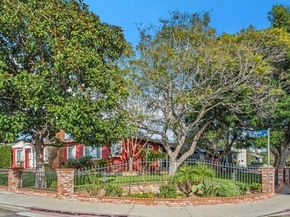 8068 El Manor, Westchester (los Angeles) CA 90045