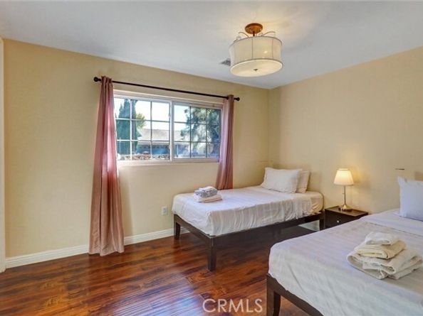 10401 Hanna, Chatsworth (los Angeles) CA 91311