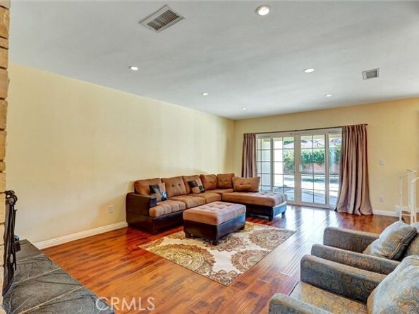 10401 Hanna, Chatsworth (los Angeles) CA 91311