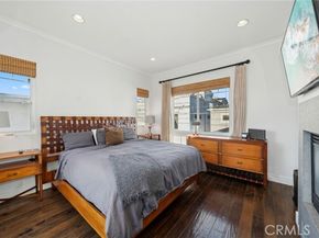 417 Poinsettia Avenue, Corona Del Mar (newport Beach) CA 92625