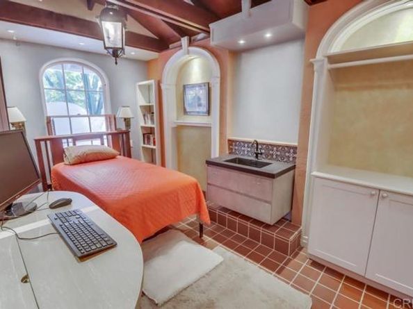 3014 Xenophon Street, San Diego CA 92106