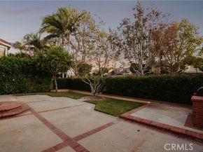 19371 Woodlands, Huntington Beach CA 92648