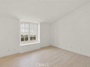 19371 Woodlands, Huntington Beach CA 92648