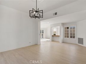 19371 Woodlands, Huntington Beach CA 92648