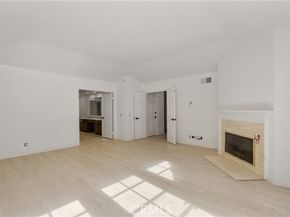 19371 Woodlands, Huntington Beach CA 92648