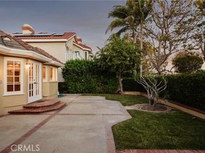 19371 Woodlands, Huntington Beach CA 92648