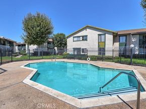 23294 Orange, 1, Lake Forest (el Toro) CA 92630