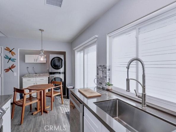 23294 Orange, 1, Lake Forest (el Toro) CA 92630