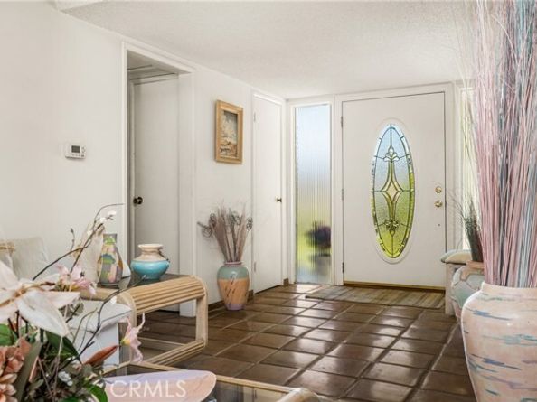 13382 Mount Hood Drive, Tustin CA 92705