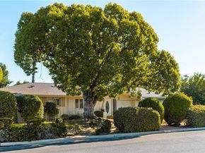 13382 Mount Hood Drive, Tustin CA 92705