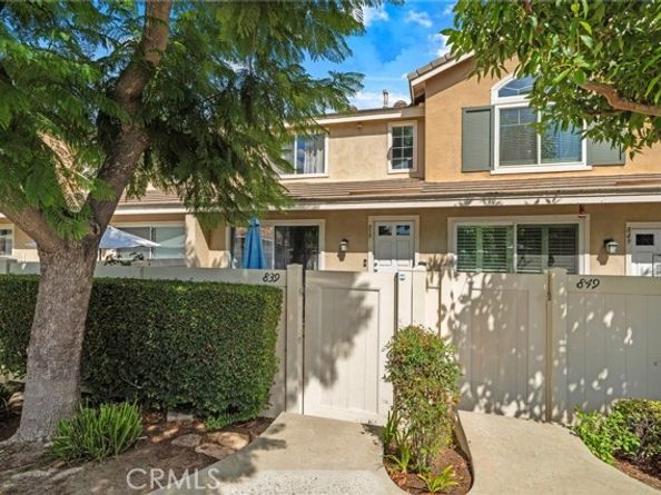 839 South Yellowstone way, Anaheim CA 92808
