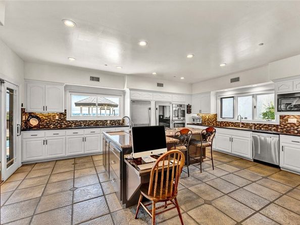 1532 Kensing Lane, Tustin CA 92705