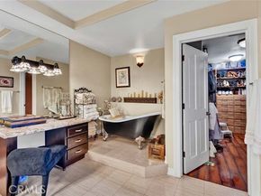1532 Kensing Lane, Tustin CA 92705