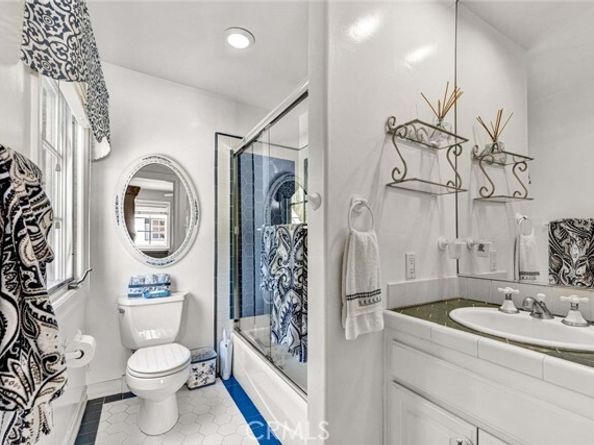 1532 Kensing Lane, Tustin CA 92705