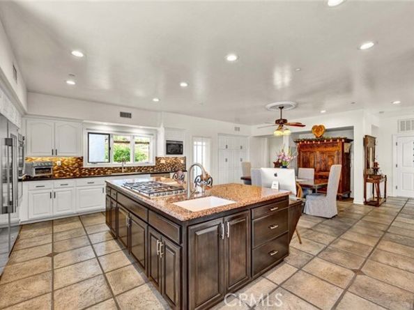 1532 Kensing Lane, Tustin CA 92705