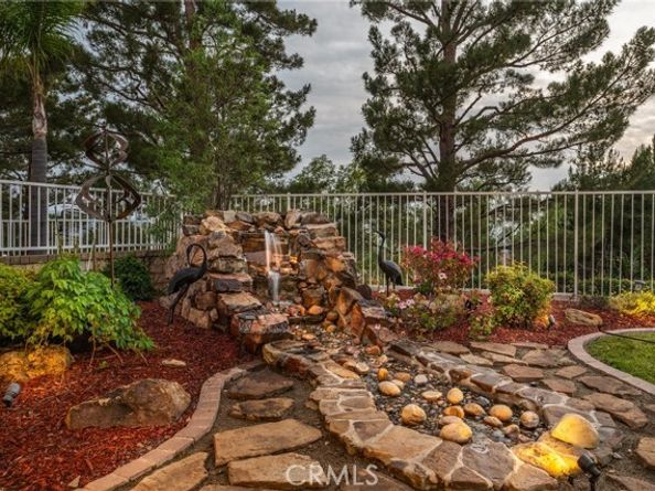 530 S Laureltree Drive, Anaheim CA 92808