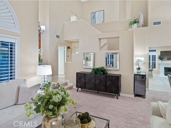 530 S Laureltree Drive, Anaheim CA 92808