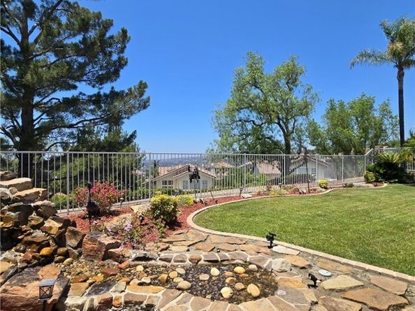 530 S Laureltree Drive, Anaheim CA 92808