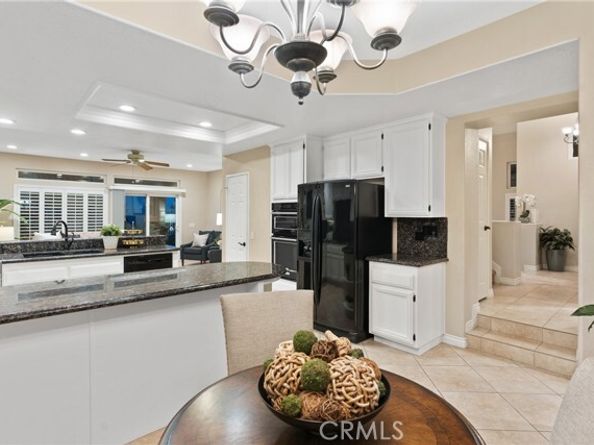 530 S Laureltree Drive, Anaheim CA 92808
