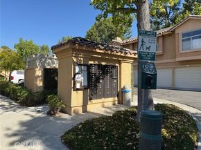 19431 Rue De Valore 28G, Lake Forest (el Toro) CA 92610
