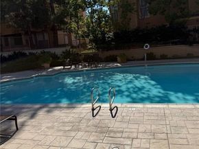 19431 Rue De Valore 28G, Lake Forest (el Toro) CA 92610