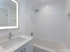 4831 Craner Avenue, North Hollywood (los Angeles) CA 91601