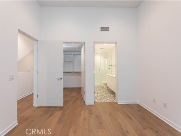 4831 Craner Avenue, North Hollywood (los Angeles) CA 91601