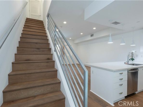 4831 Craner Avenue, North Hollywood (los Angeles) CA 91601