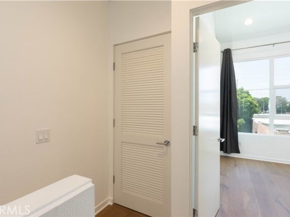 4831 Craner Avenue, North Hollywood (los Angeles) CA 91601