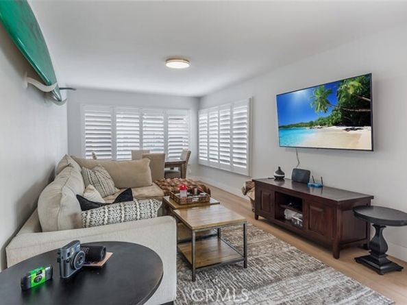 124 11th, Manhattan Beach CA 90266