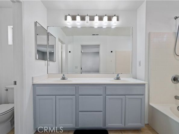 25481 Dodge Avenue 5, Harbor City (los Angeles) CA 90710