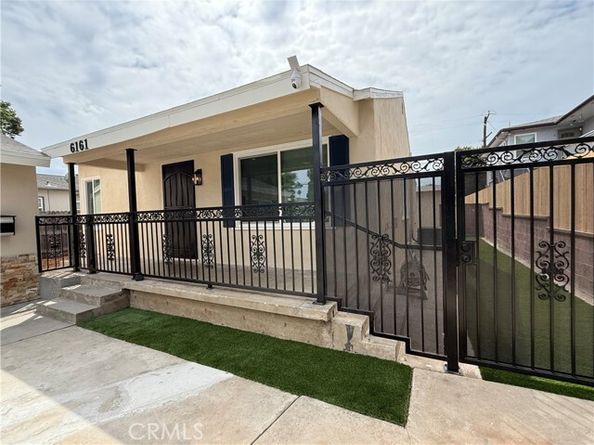 6161 Orange Avenue, Long Beach CA 90805