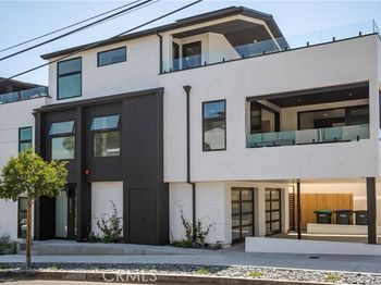 521 Iris Avenue