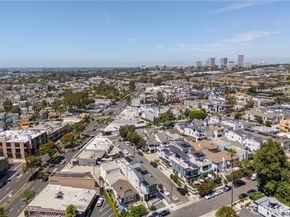 521 Iris Avenue, Corona Del Mar (newport Beach) CA 92625