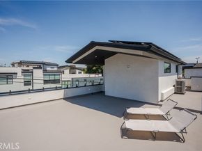 521 Iris Avenue, Corona Del Mar (newport Beach) CA 92625