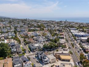521 Iris Avenue, Corona Del Mar (newport Beach) CA 92625