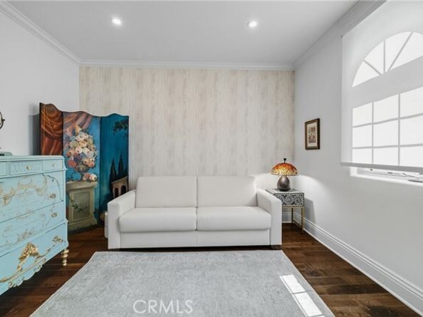 1835 Pandora Avenue 402, Los Angeles CA 90025