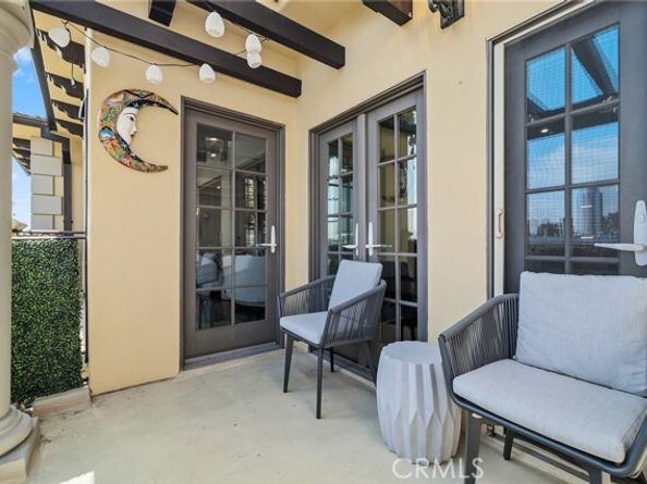 1835 Pandora Avenue 402, Los Angeles CA 90025