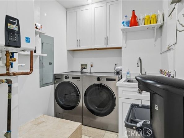 1835 Pandora Avenue 402, Los Angeles CA 90025