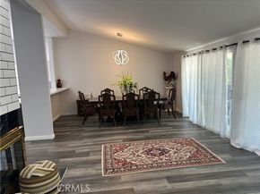 20723 Dolorosa Street, Woodland Hills (los Angeles) CA 91367