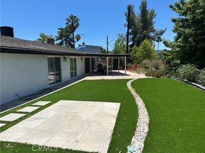 20723 Dolorosa Street, Woodland Hills (los Angeles) CA 91367
