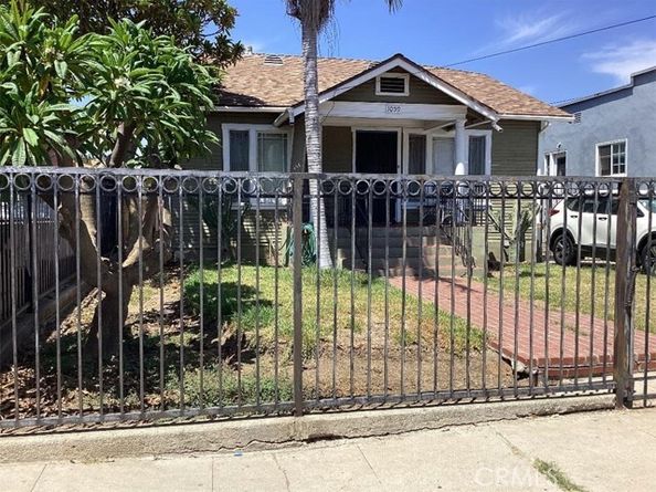 1059 Thornton, Los Angeles CA 90063