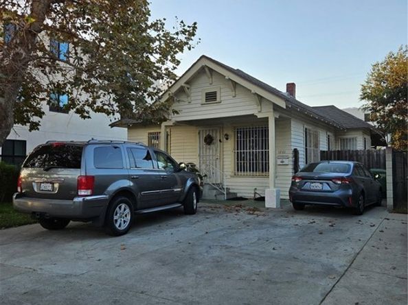 1201 Rolland Curtis, Los Angeles CA 90037