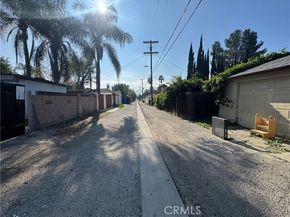 7359 Louise Avenue, Van Nuys (los Angeles) CA 91406