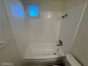 7359 Louise Avenue, Van Nuys (los Angeles) CA 91406