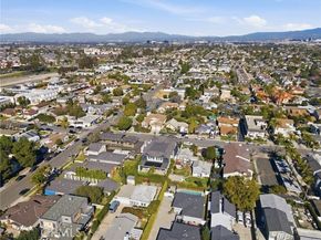 158 Cecil, Costa Mesa CA 92627