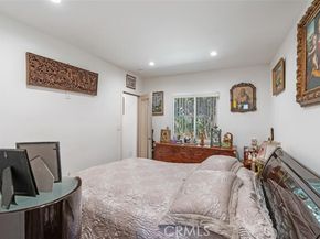 6015 Laurelgrove, North Hollywood (los Angeles) CA 91606