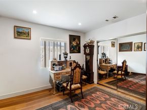 6015 Laurelgrove, North Hollywood (los Angeles) CA 91606