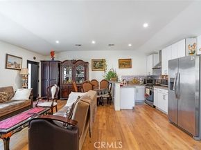 6015 Laurelgrove, North Hollywood (los Angeles) CA 91606