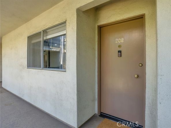 10240 Camarillo Street 208, Toluca Lake (los Angeles) CA 91602